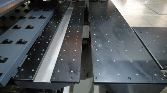 Шестигранная панельная мебель с CNC-бурильной машиной HB62JF